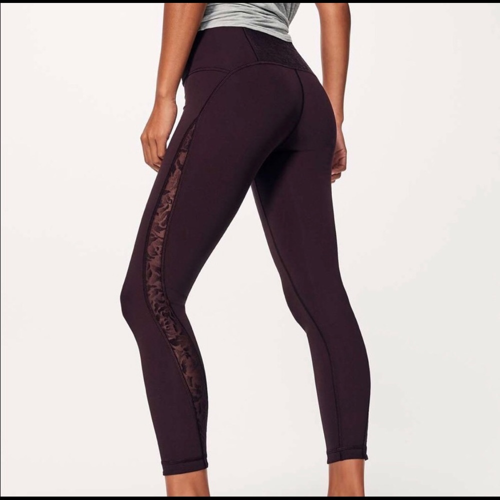 Lululemon Black Cherry Meant to Move leggings